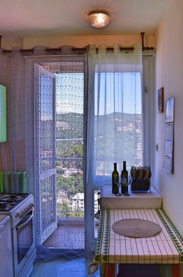 Bright And Charming Studio Apartment Fiume Kültér fotó