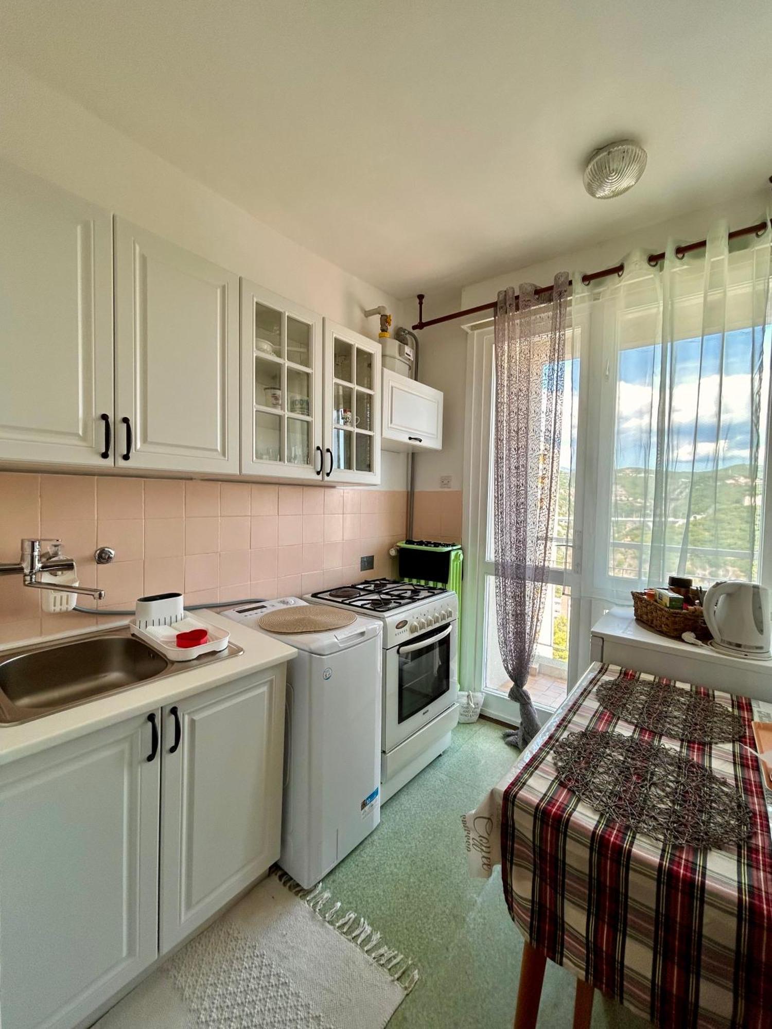 Bright And Charming Studio Apartment Fiume Kültér fotó